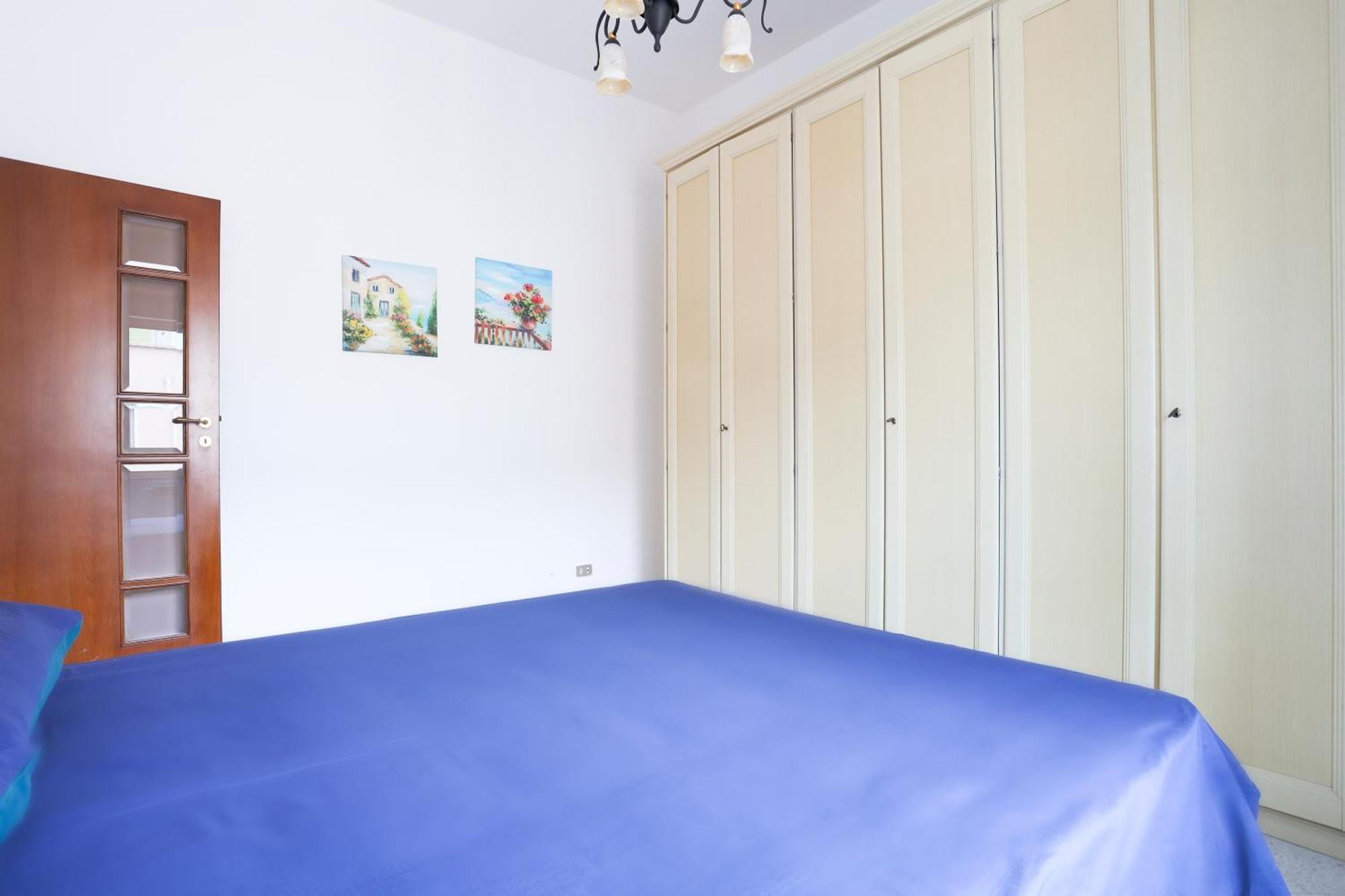 Bright Apartment Near The Sea With Parking Salerno Exterior foto